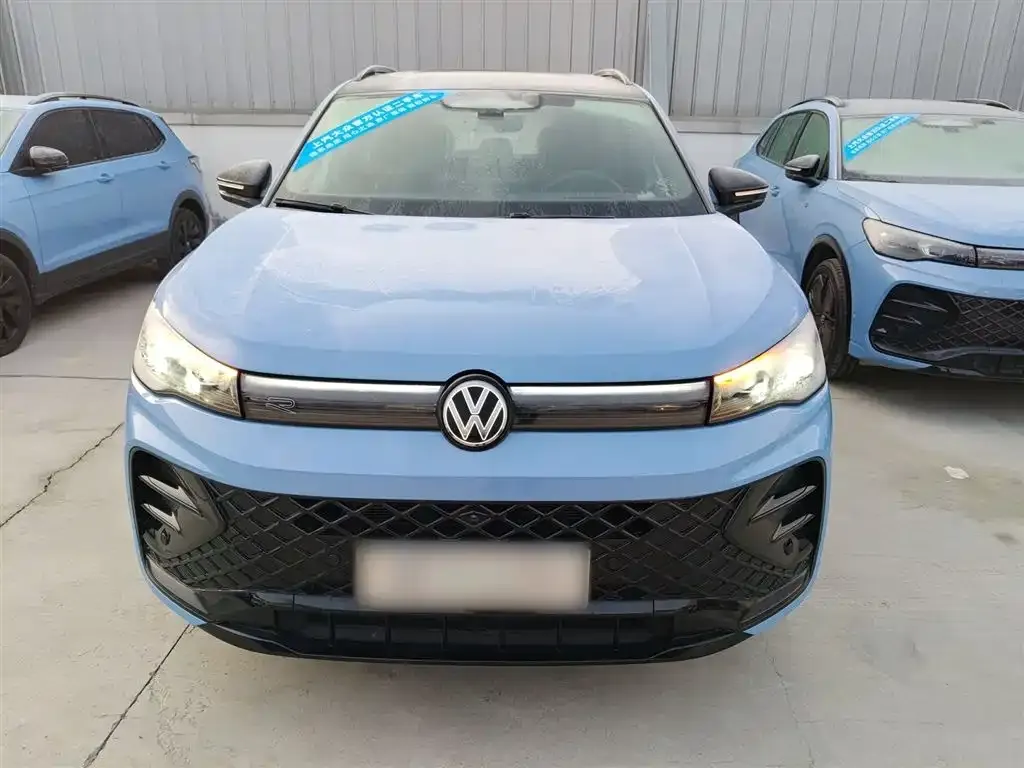 Volkswagen Tiguan L 2024 из CN, фото 10