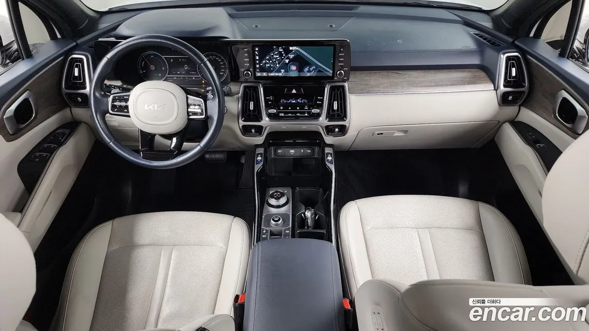 Kia Sorento — фото 9