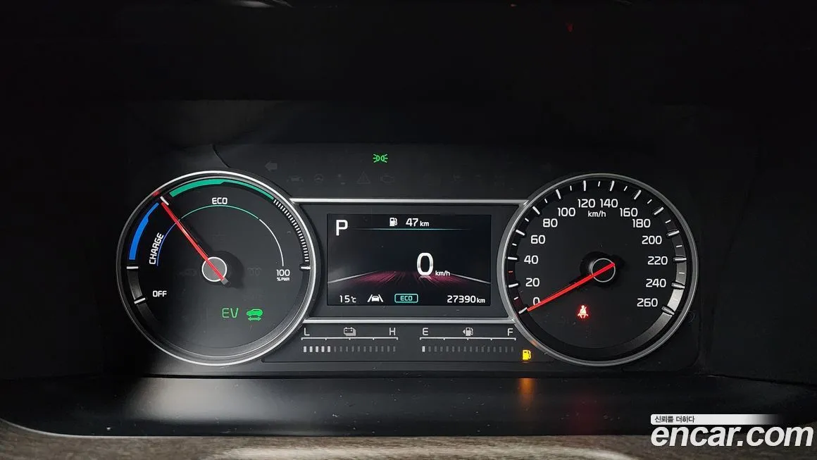 Kia Sorento — фото 6