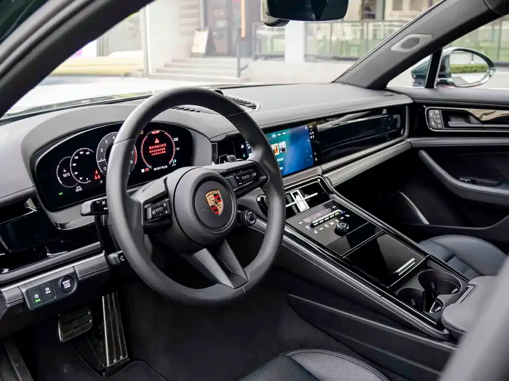 Porsche Panamera 2025 из CN, фото 3