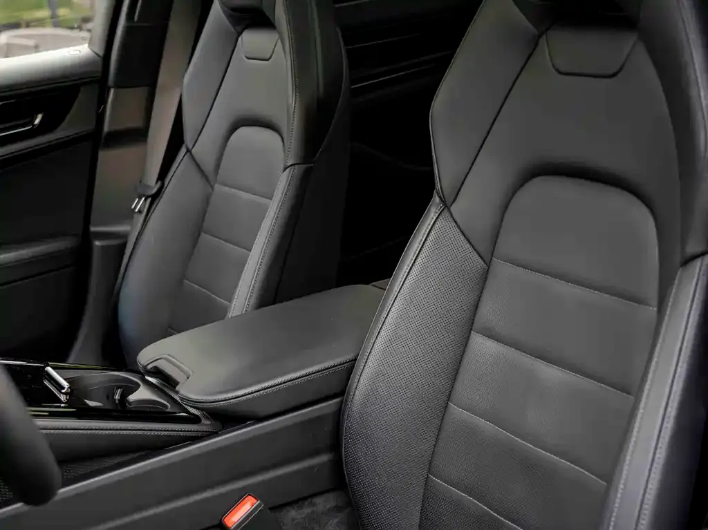 Porsche Panamera 2025 из CN, фото 8