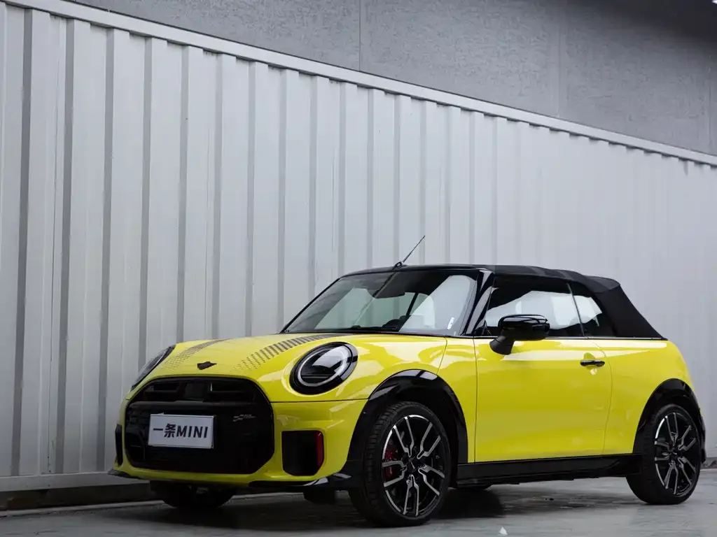 MINI JCW (John Cooper Works) 2026 из CN, фото 1