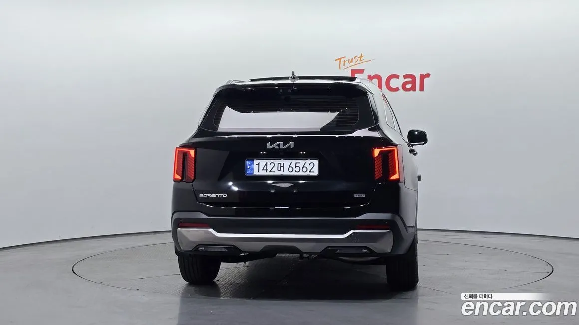 Kia Sorento — фото 2