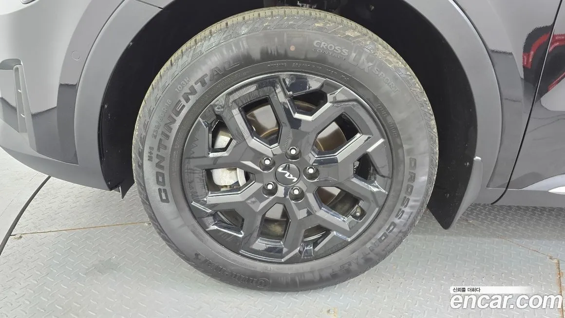 Kia Sorento — фото 6