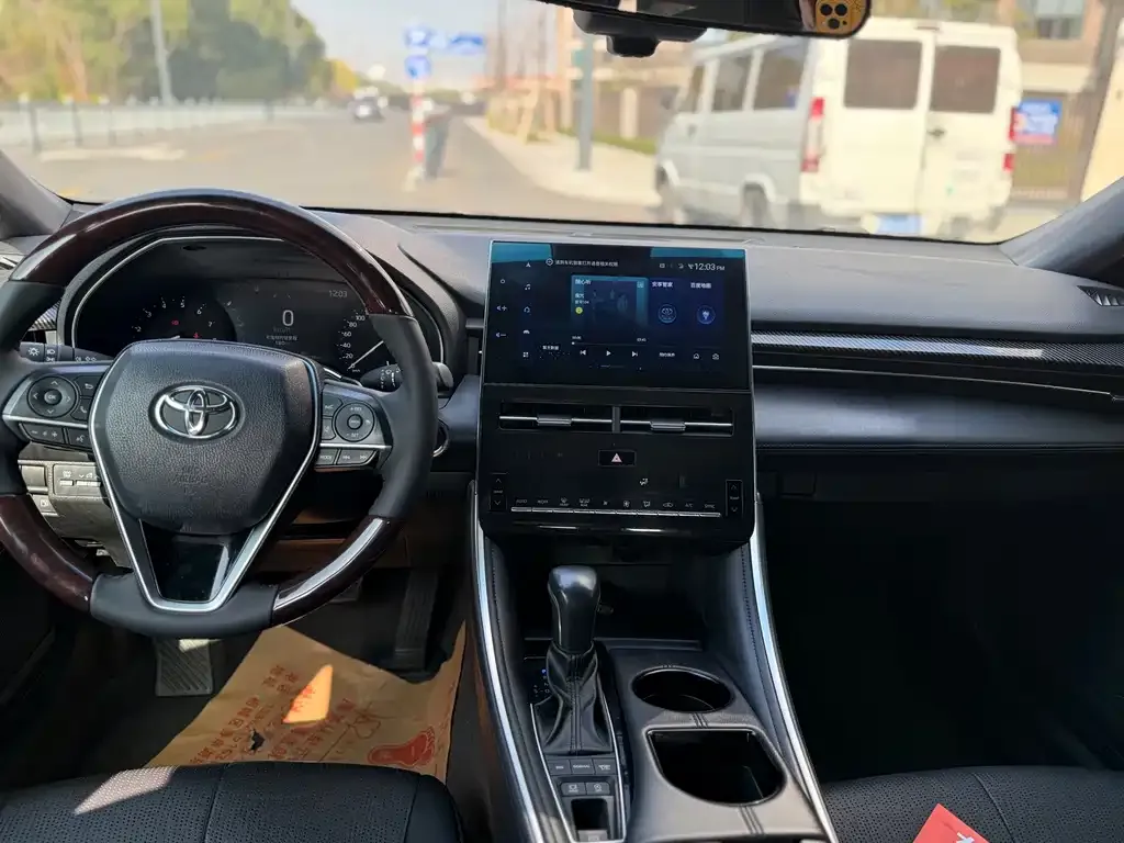 Toyota Avalon 2022 из CN, фото 5