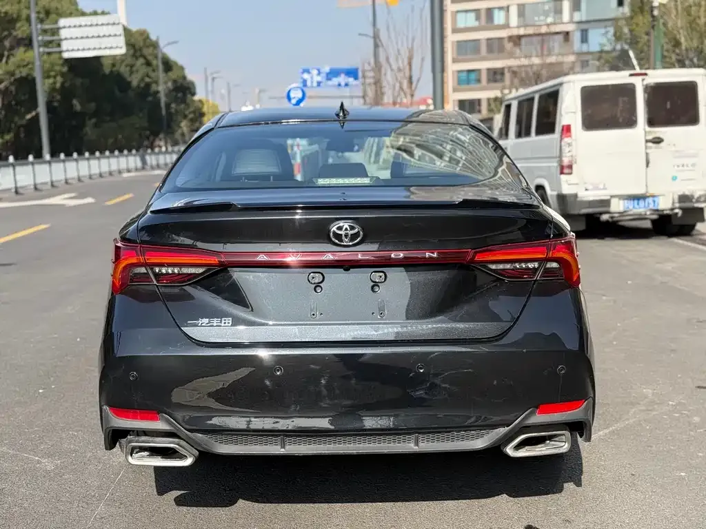 Toyota Avalon 2022 из CN, фото 6