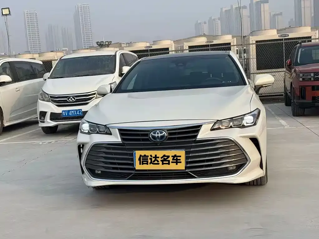 Toyota Avalon 2021 из CN, фото 2