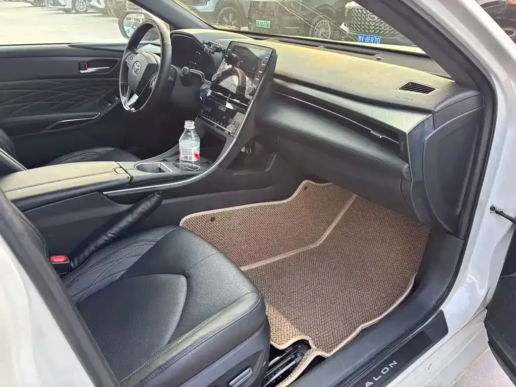 Toyota Avalon 2021 из CN, фото 3