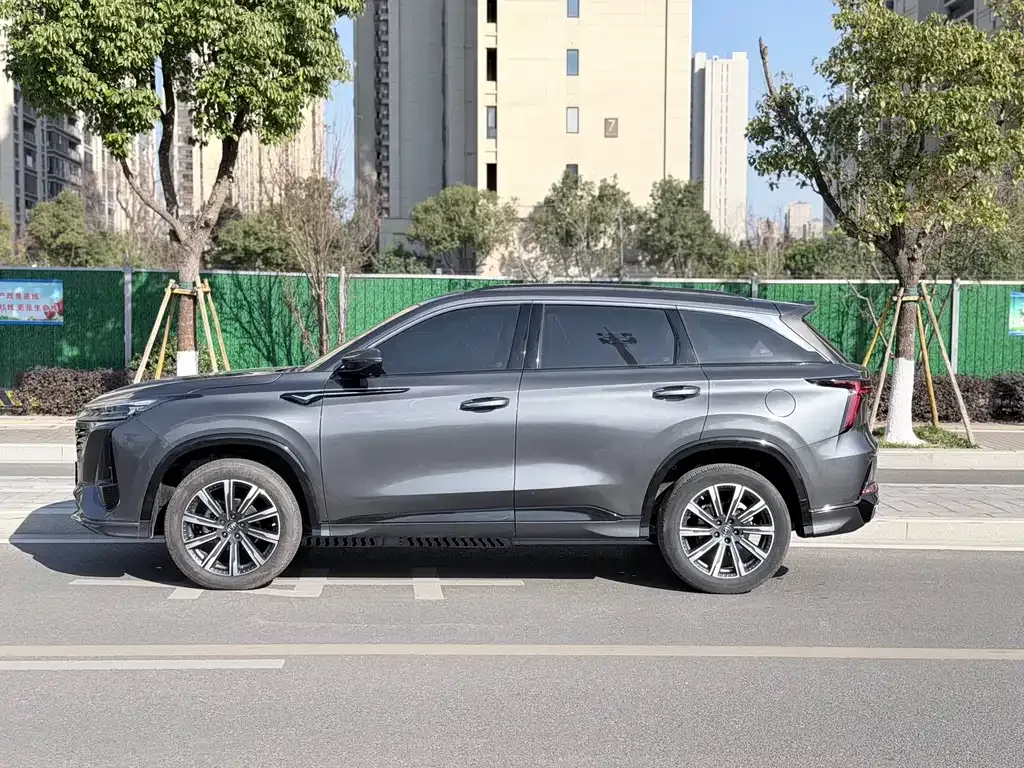 Changan CS75PLUS 2023 из CN, фото 7