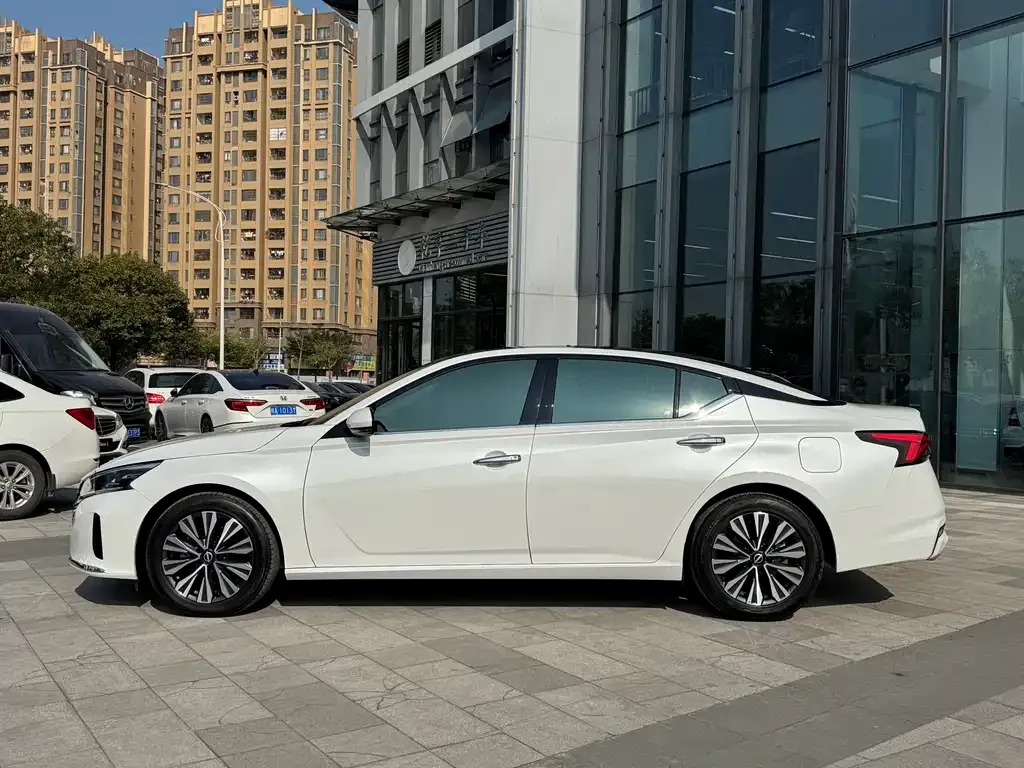 Nissan Teana 2024 из CN, фото 8