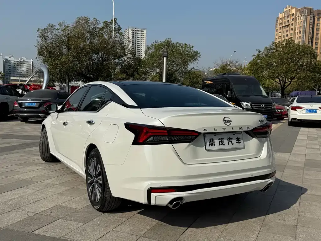 Nissan Teana 2024 из CN, фото 3