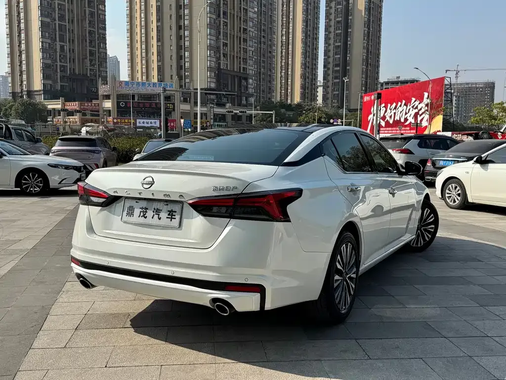 Nissan Teana 2024 из CN, фото 4