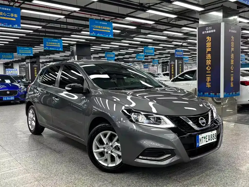 Nissan Tiida 2023 из CN, фото 8