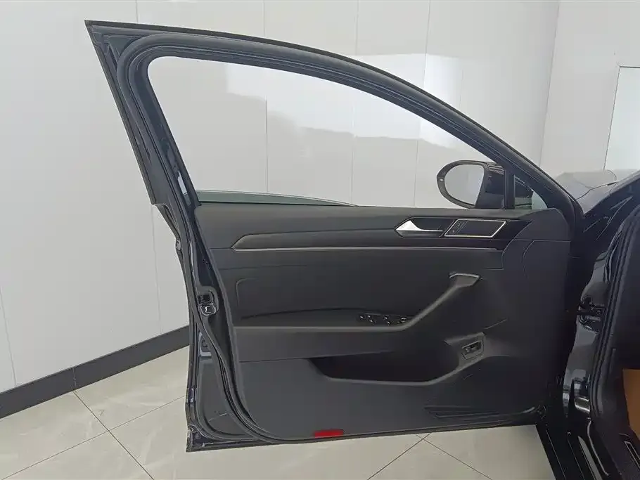 Volkswagen Magotan 2021 из CN, фото 4