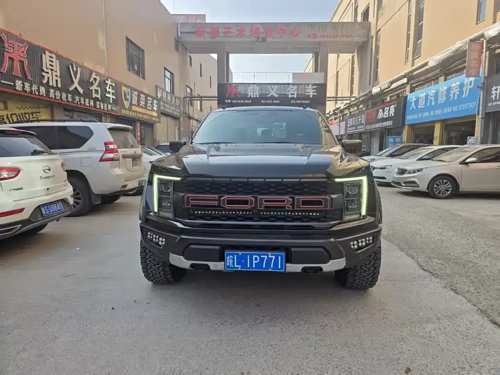 Ford F-150 Raptor 2023 из CN, фото 6