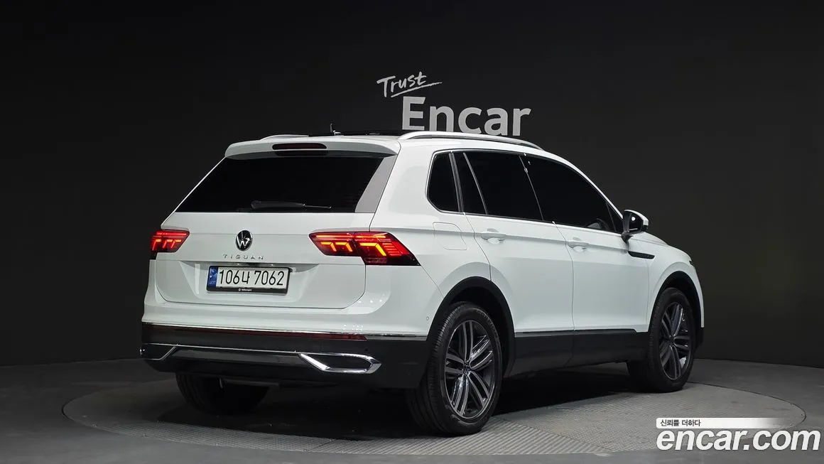 Volkswagen Tiguan — фото 2