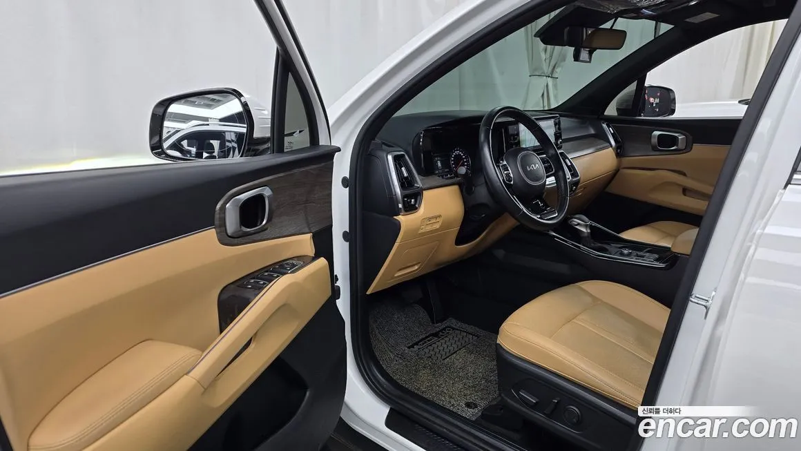 Kia Sorento — фото 10