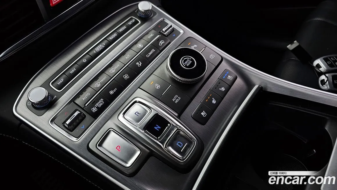 Hyundai Santafe — фото 7