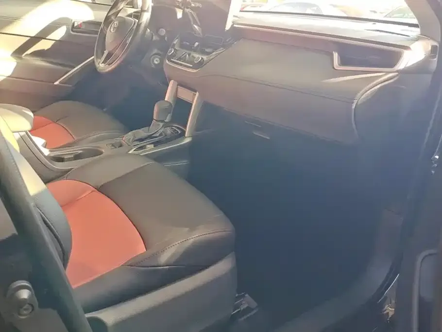 Toyota Frontlander 2024 из CN, фото 9