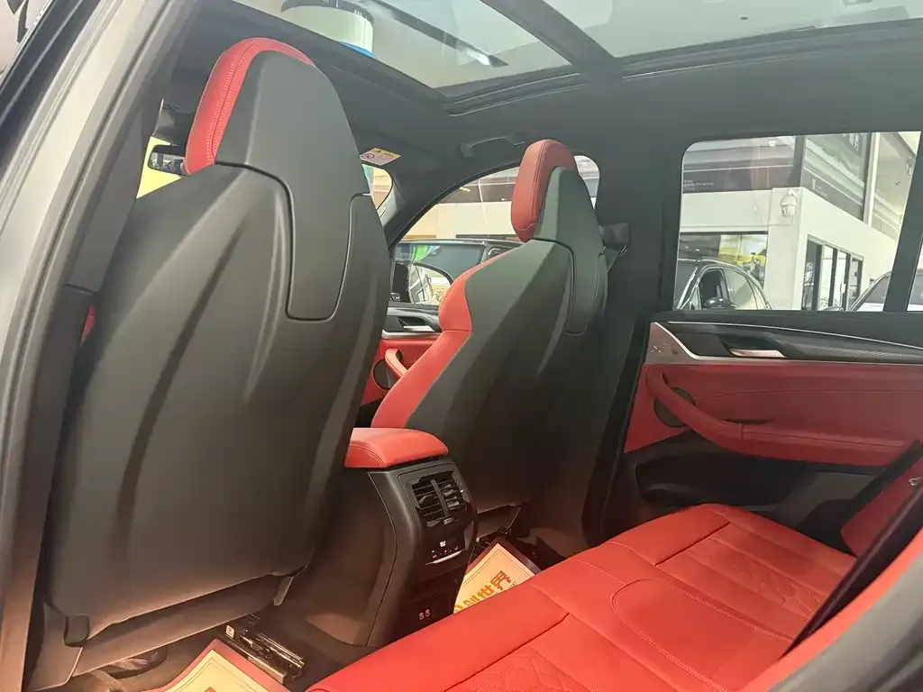 BMW X3 M 2024 из CN, фото 10
