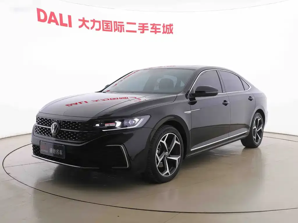Volkswagen Passat 2024 из CN, фото 1