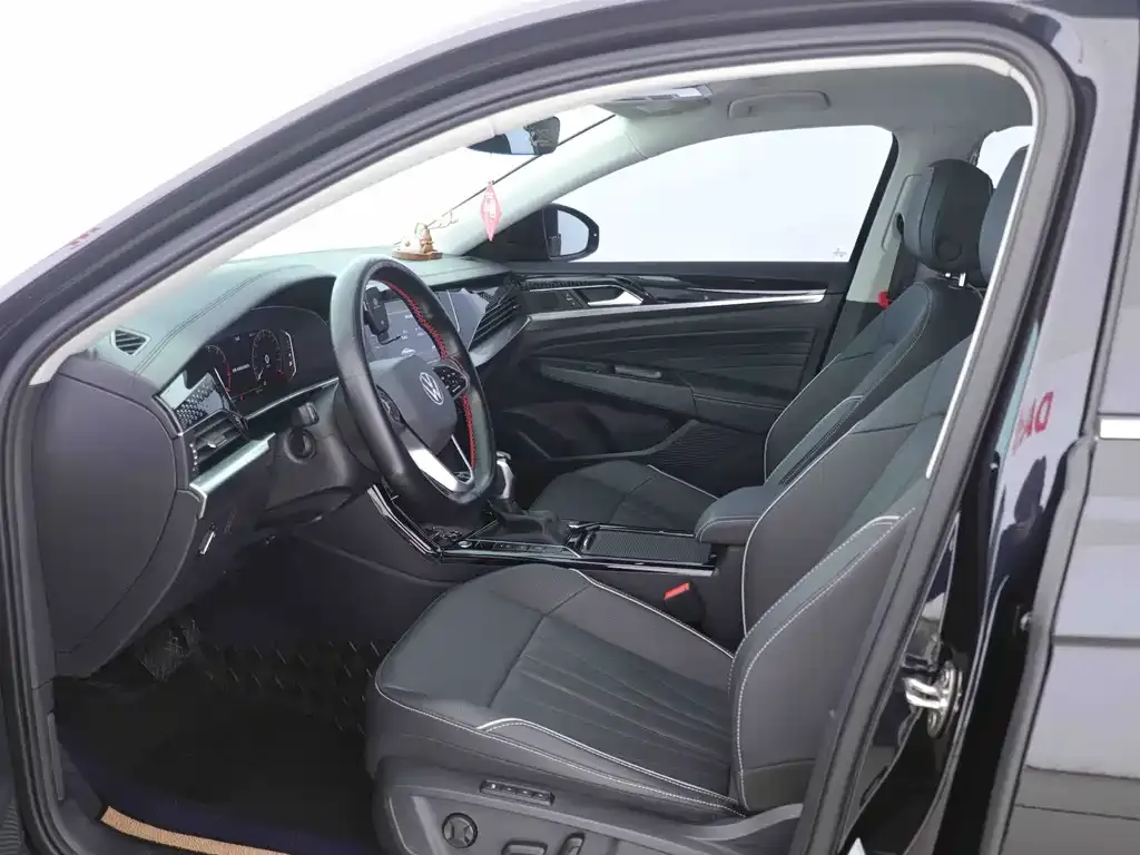 Volkswagen Passat 2024 из CN, фото 7