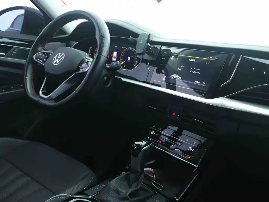 Volkswagen Passat 2024 из CN, фото 6