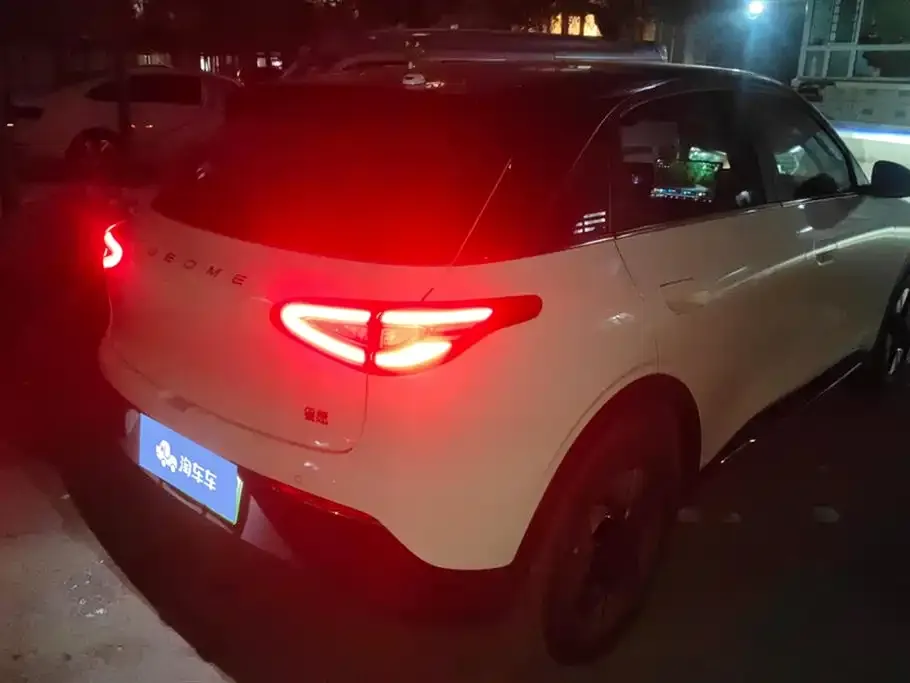 Geely Starburst — фото 10