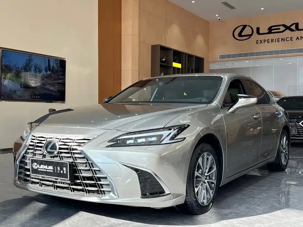 Lexus ES 2025 из CN, фото 1