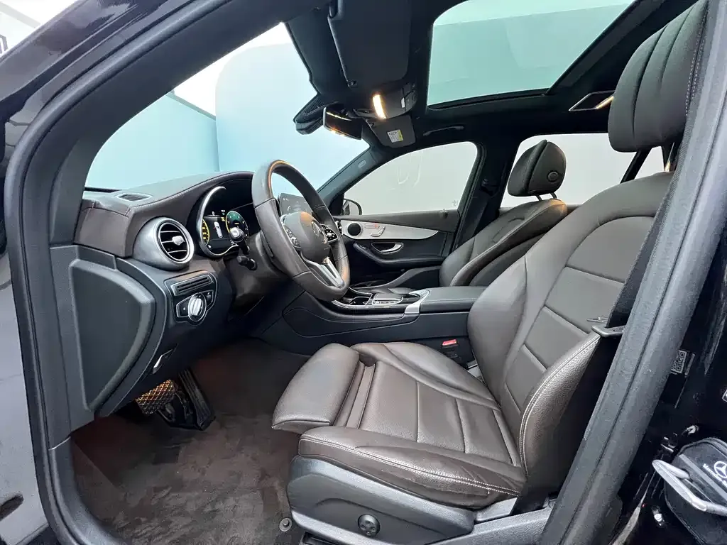 Mercedes-Benz GLC 2022 из CN, фото 8