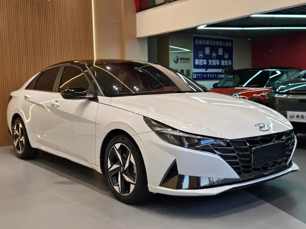 Hyundai Elantra 2021 из CN, фото 10