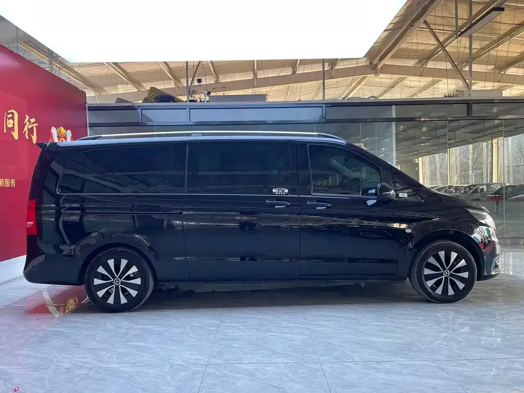 Mercedes-Benz Vito 2022 из CN, фото 8