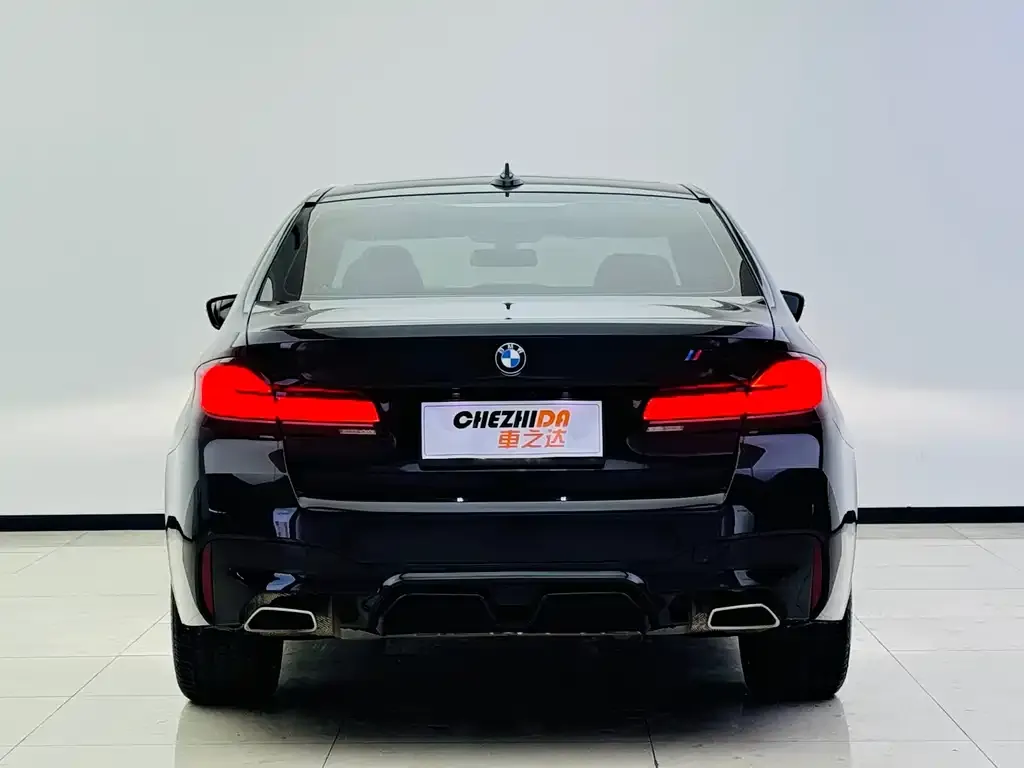 BMW 5 Series 2022 из CN, фото 7