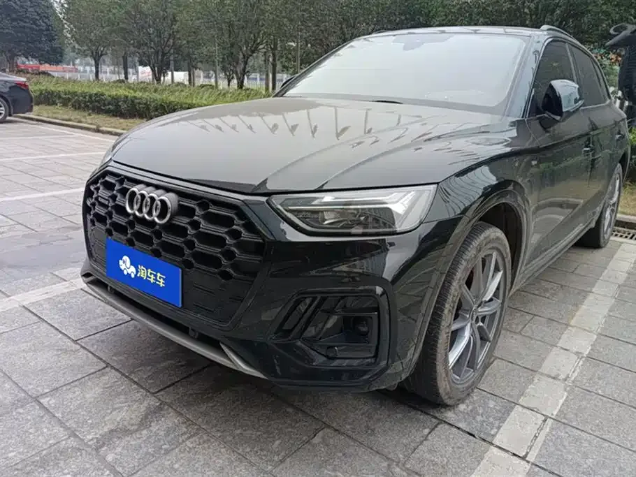 Audi Q5L 2022 из CN, фото 1