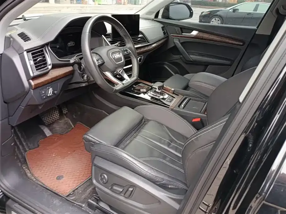 Audi Q5L 2022 из CN, фото 9