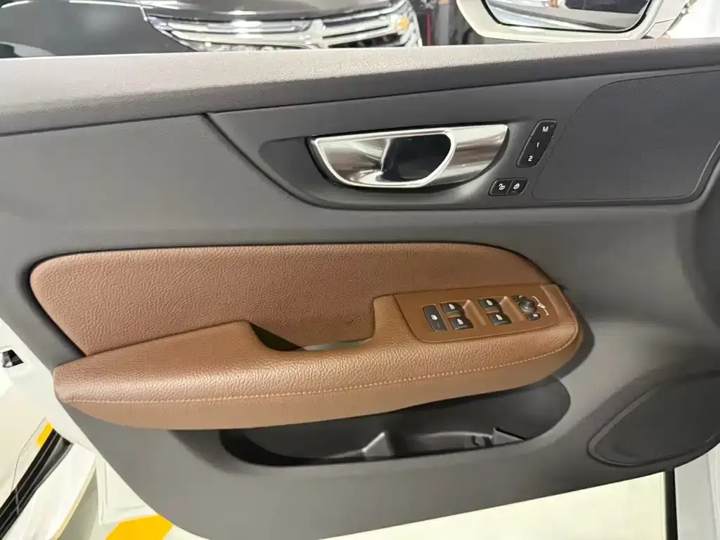 Volvo S60 2021 из CN, фото 8