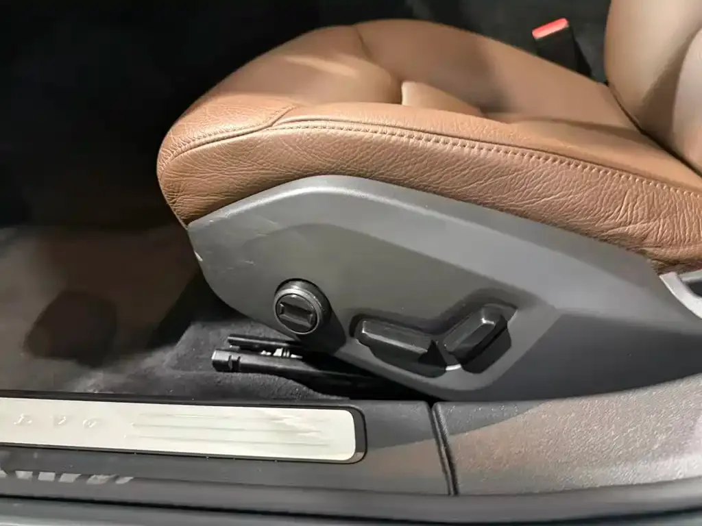 Volvo S60 2021 из CN, фото 9