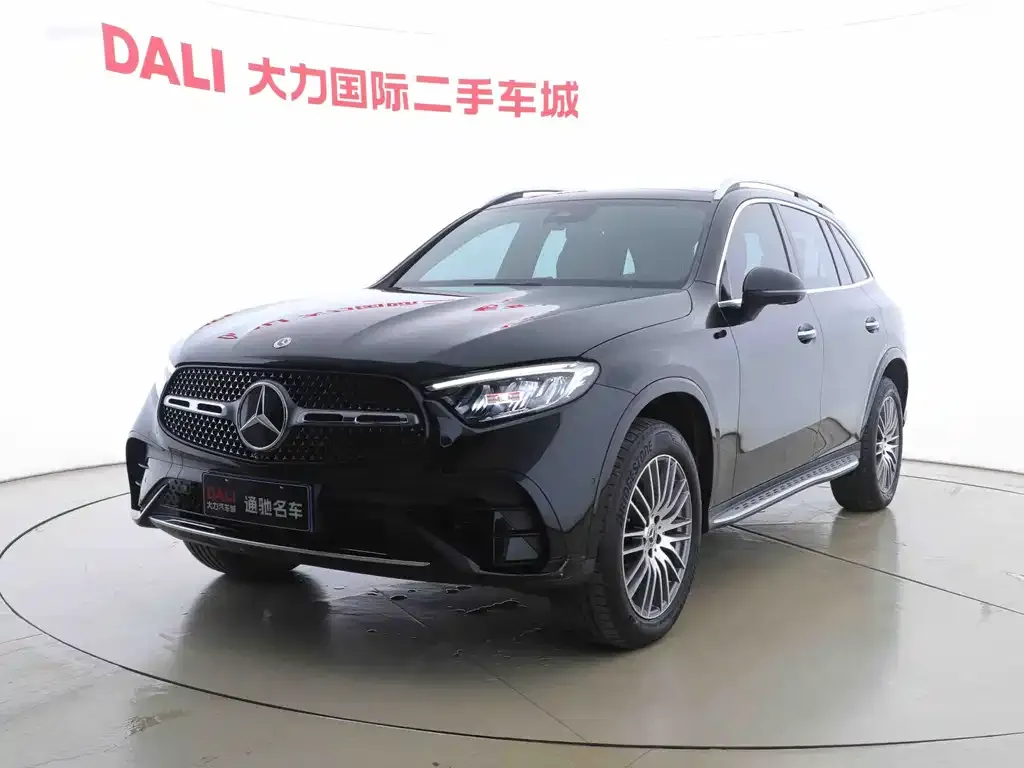Mercedes-Benz GLC — фото 1