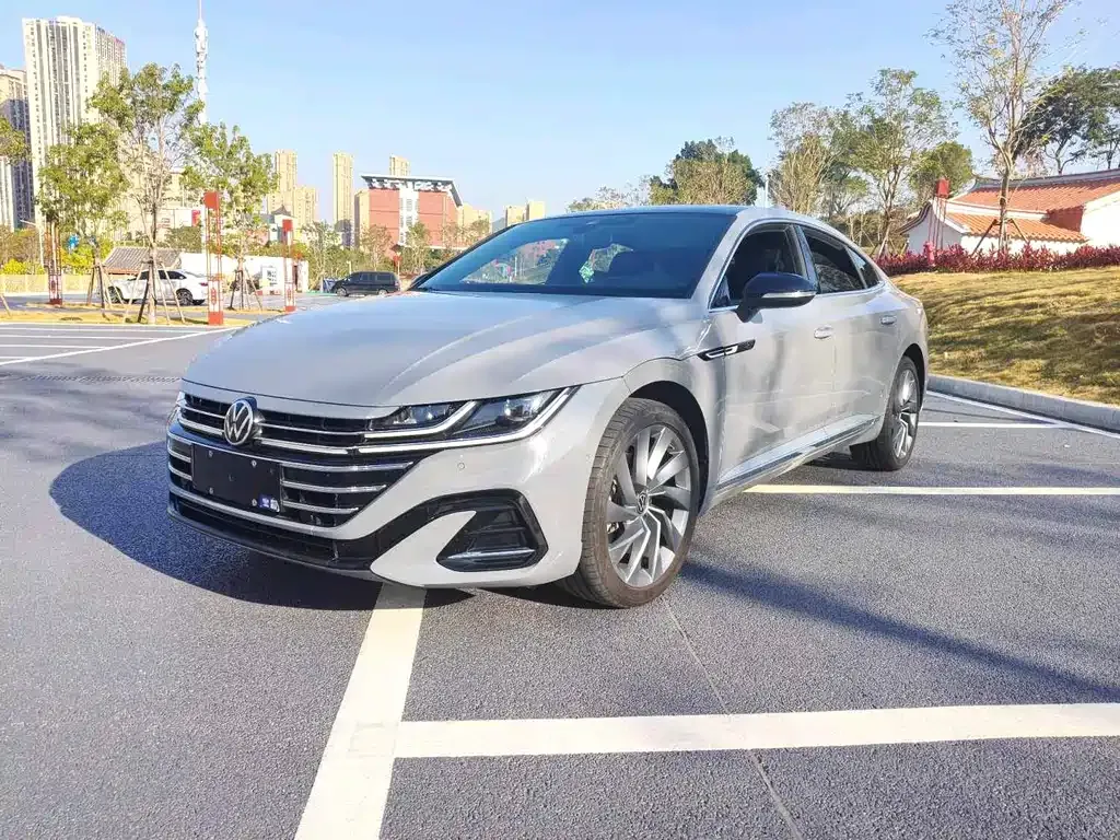 Volkswagen CC 2022 из CN, фото 1