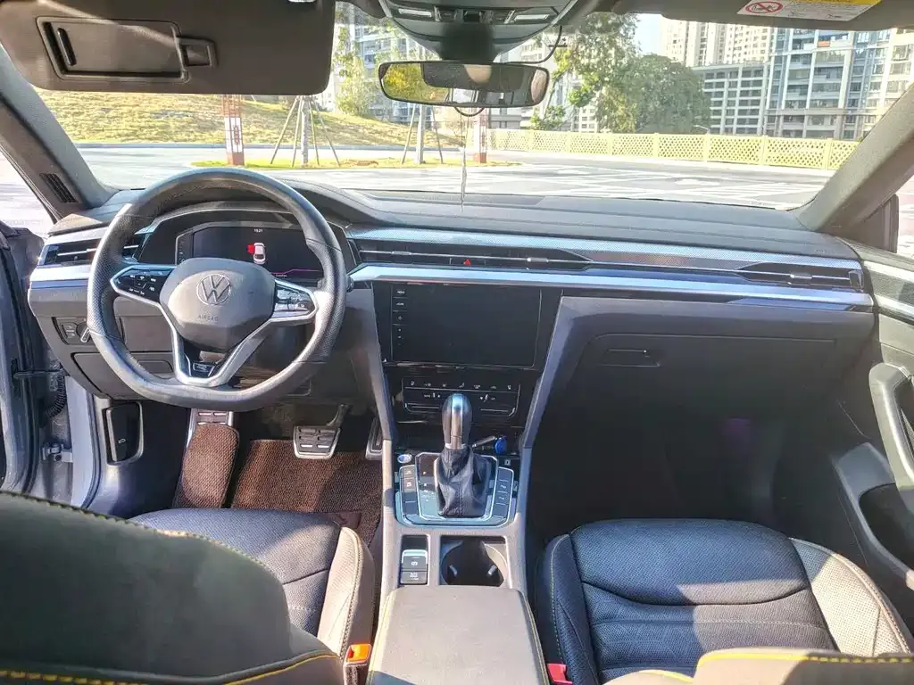 Volkswagen CC 2022 из CN, фото 3