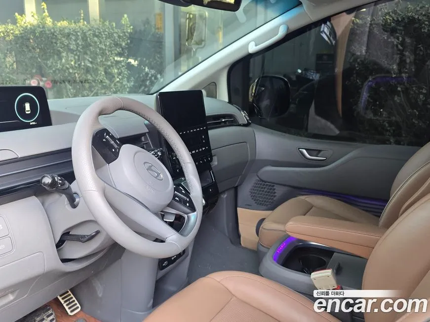 Hyundai Staria — фото 2