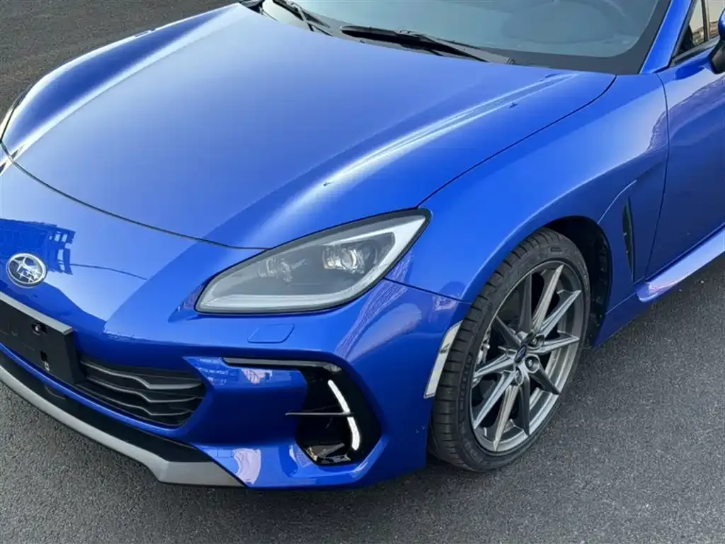 Subaru BRZ 2022 из CN, фото 5