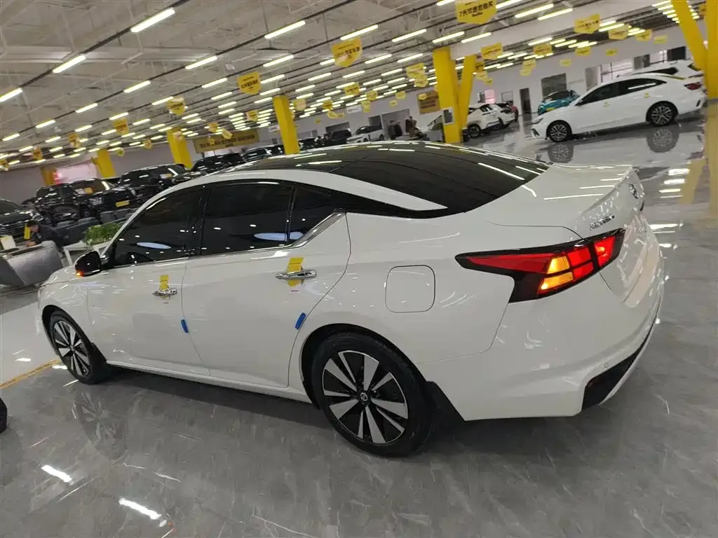 Nissan Teana 2023 из CN, фото 3