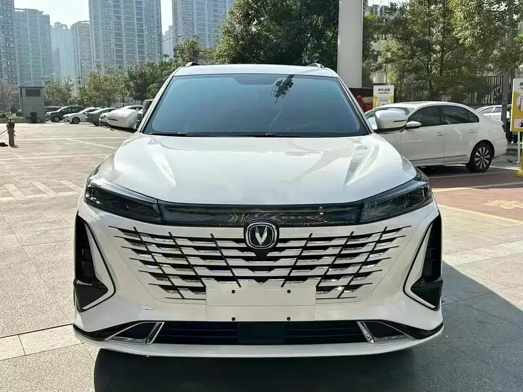 Changan CS75PLUS — фото 7
