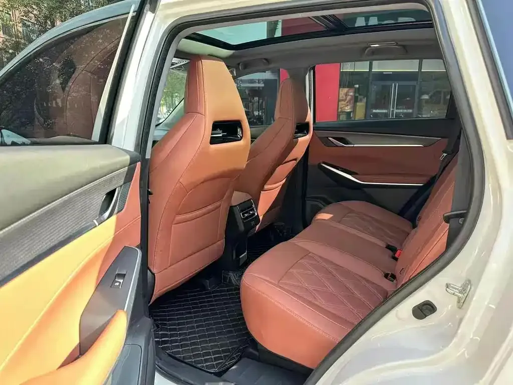 Changan CS75PLUS — фото 2