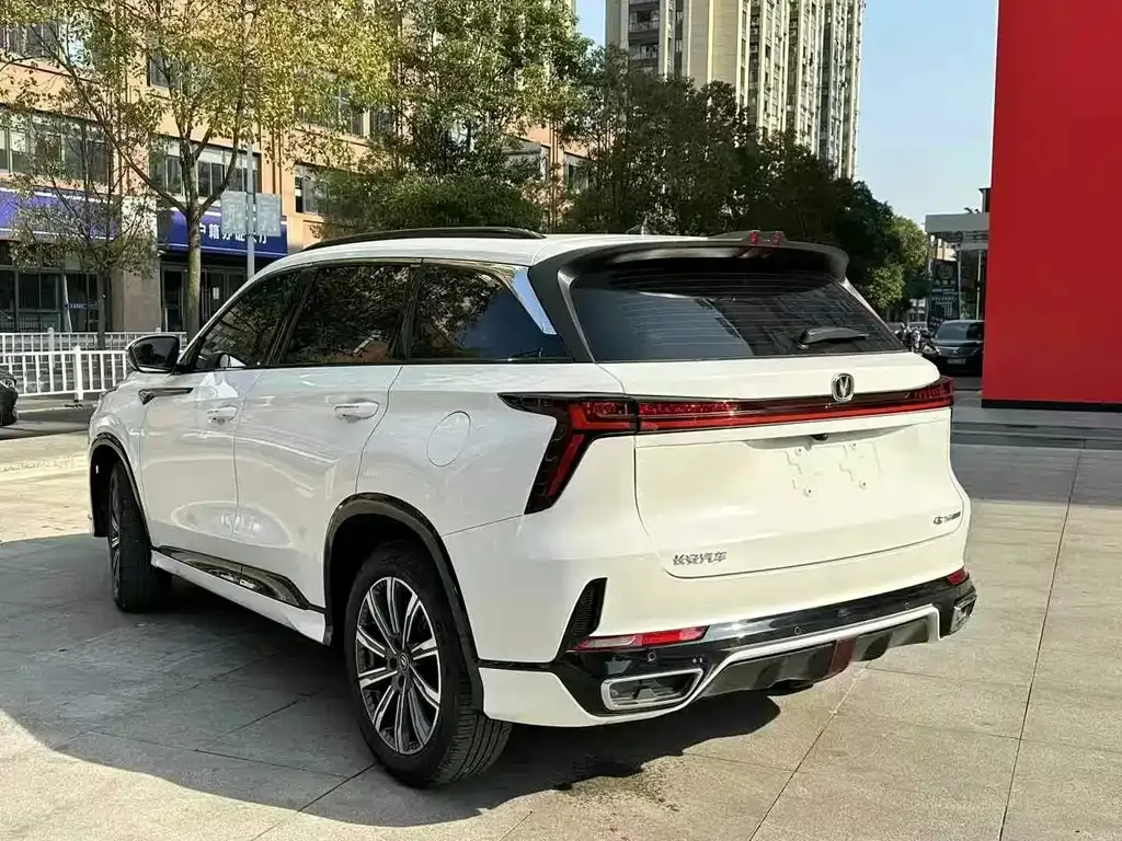 Changan CS75PLUS — фото 6