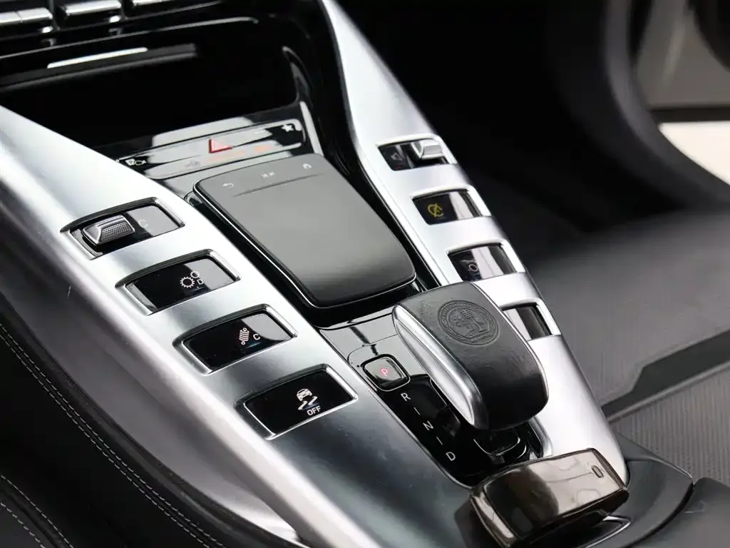 Mercedes-Benz AMG GT — фото 4