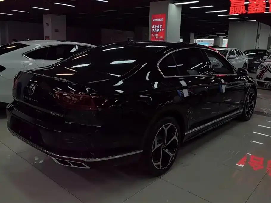 Volkswagen Magotan 2024 из CN, фото 3