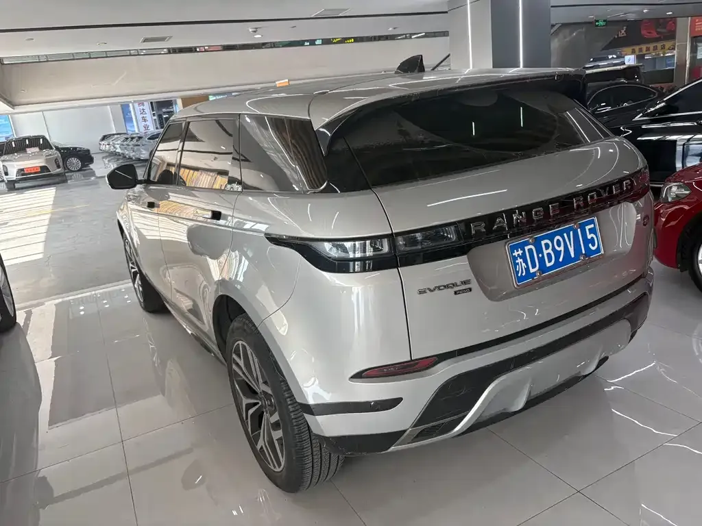 Land Rover Evoque — фото 6