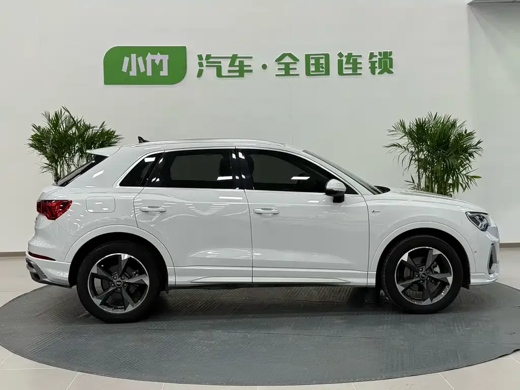 Audi Q3 2021 из CN, фото 10